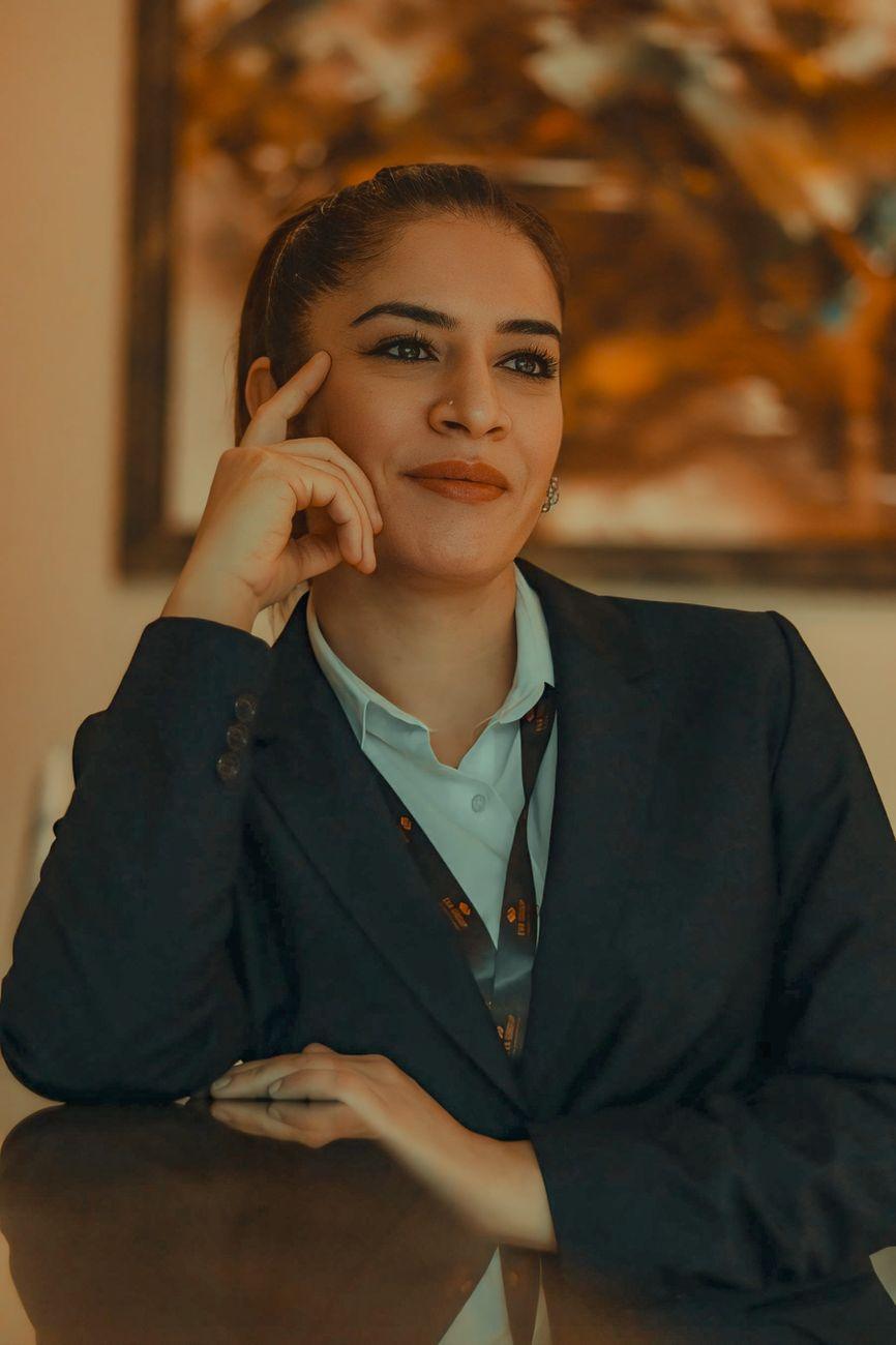 Dr. Sarah Mifsud, Associate